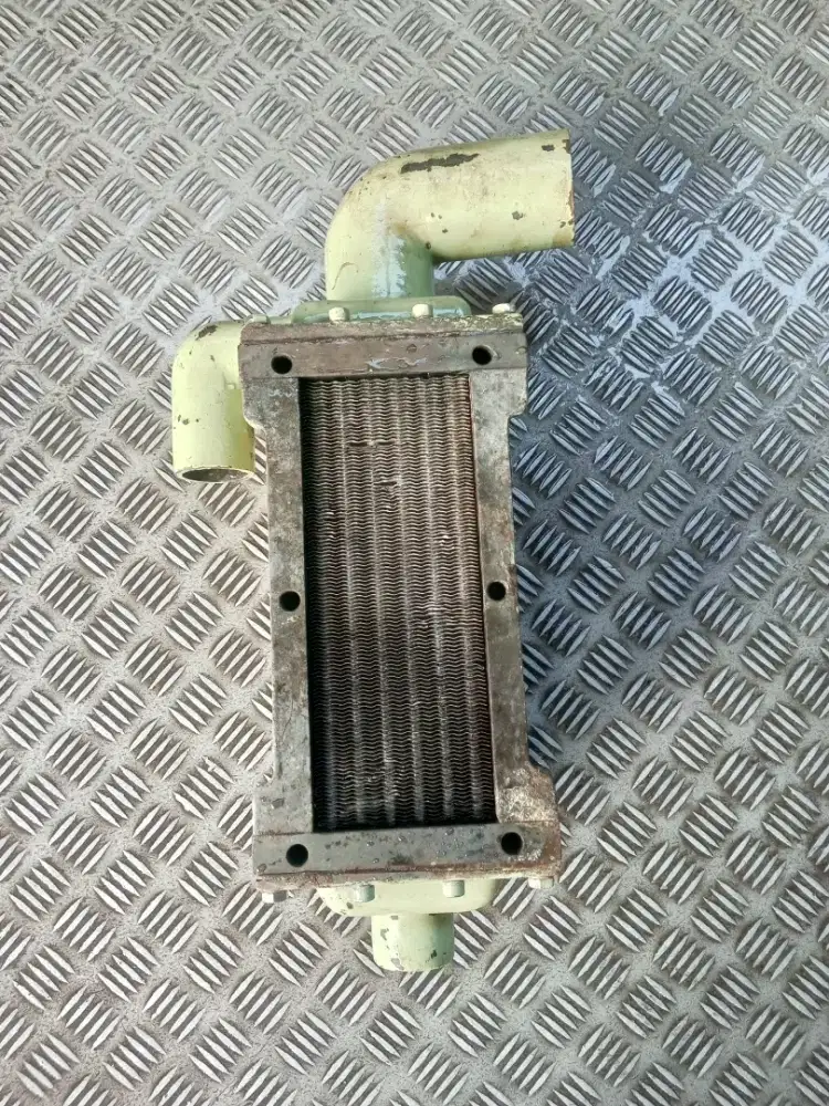 Intercooler mesin Detroit