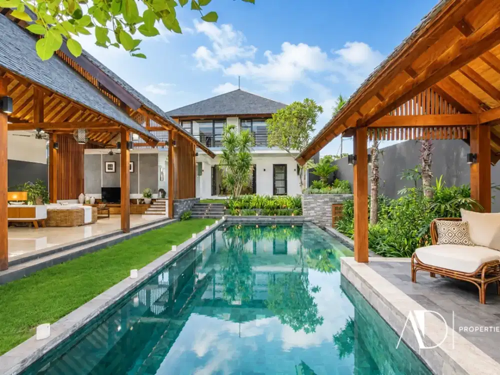 FREEHOLD | TROPICAL 4-BEDROOM LUXURY VILLA IN UMALAS
