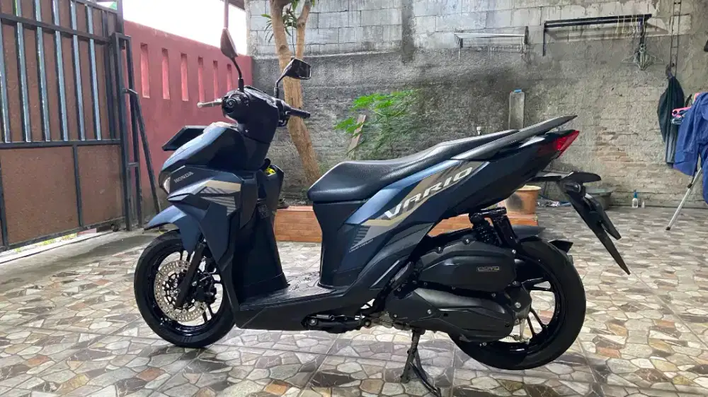 Vario 125 gen 2 2023 blue matte keyless