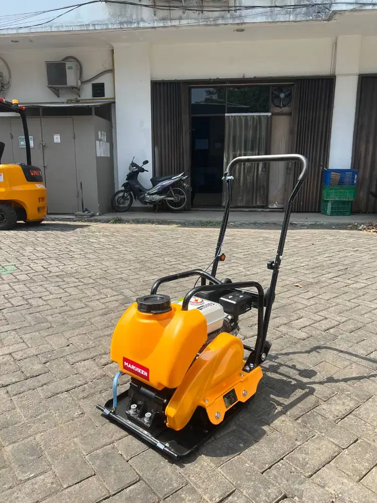 MARUIKEN Plate Compactor MPC80C