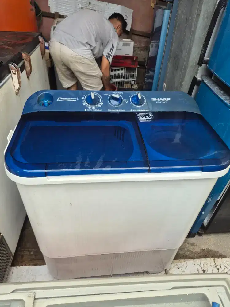 Mesin cuci 2tabung Sharp Aquamagic orisinil mulus