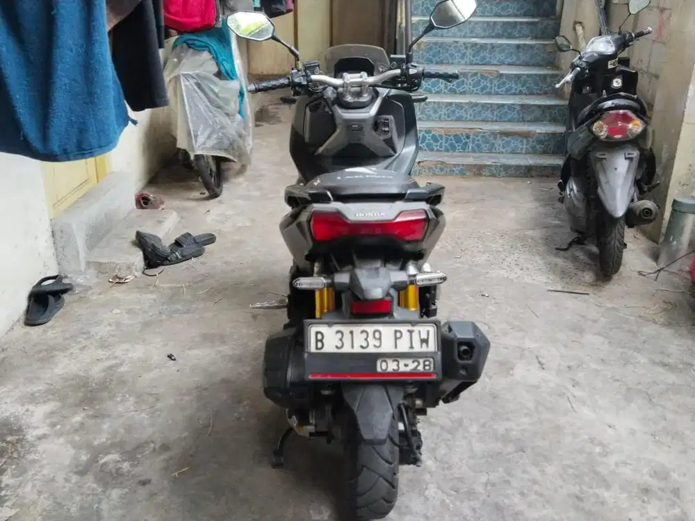 Adv CBS Hitam 2019