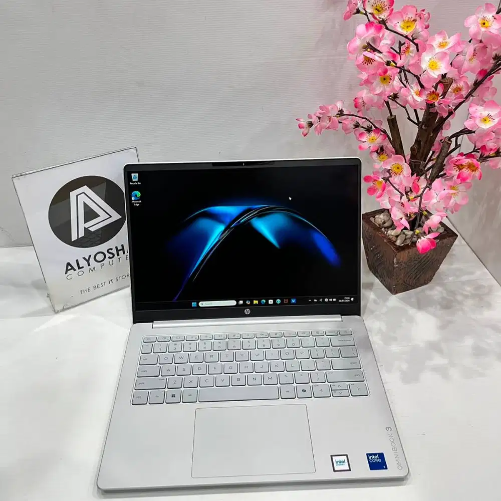 Laptop HP Omnibook 3 HU0044TU Core 3 100U 8GB SSD 512GB