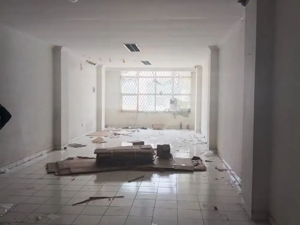 Disewakan Ruko Mutiara Taman Palem