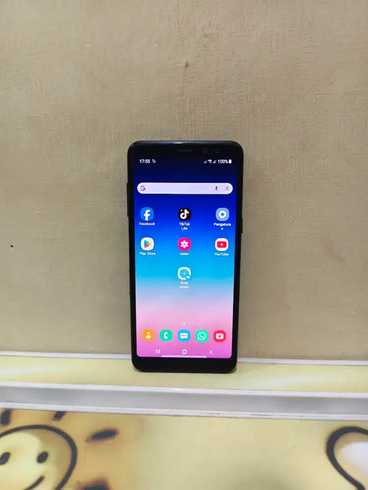 Samsung A8 2018 4/32