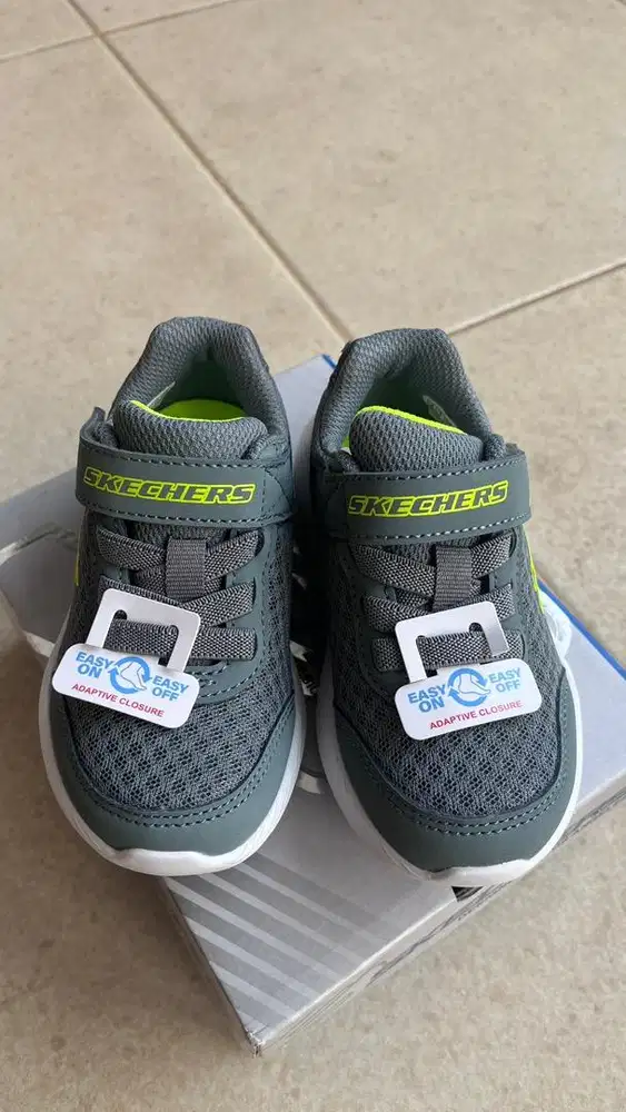 Sepatu Skechers Anak
