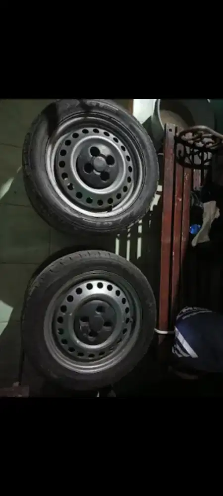 Velg kaleng mobilio r15
