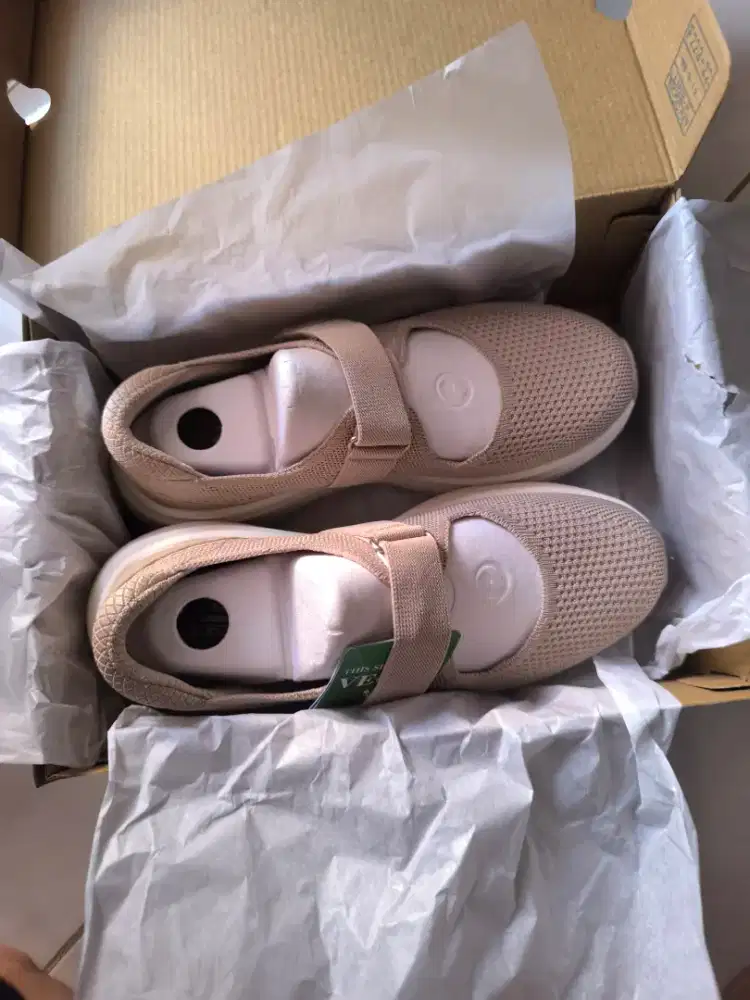 Skechers BOBS Sport Skillz Too Jane Cream EU37/US7 Baru