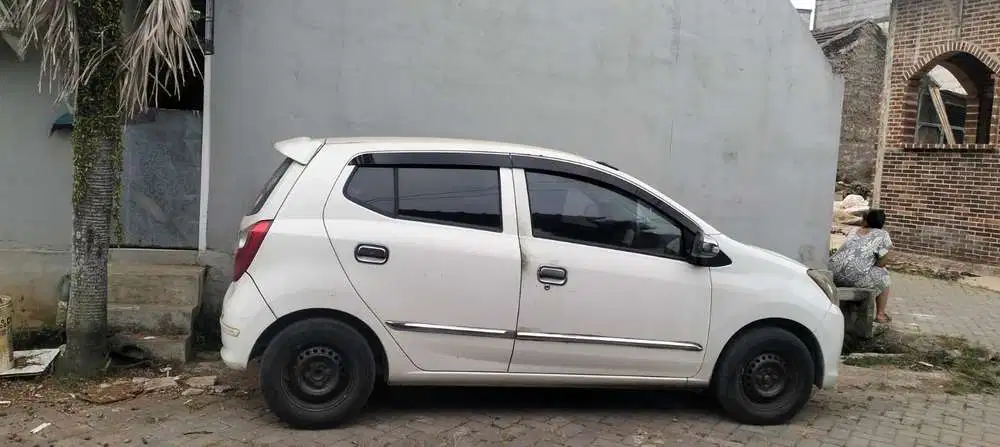 Daihatsu Ayla 2014 Bensin