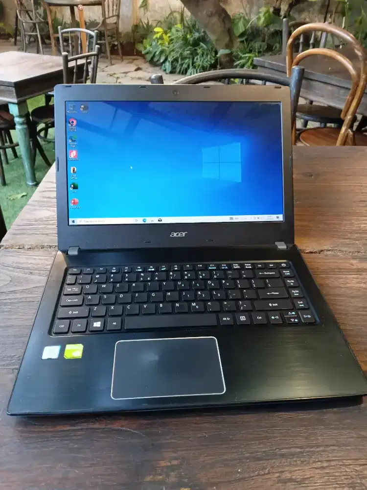 Laptop Acer E5-476G core i3 gen 6, NVIDIA, RAM 8 GB