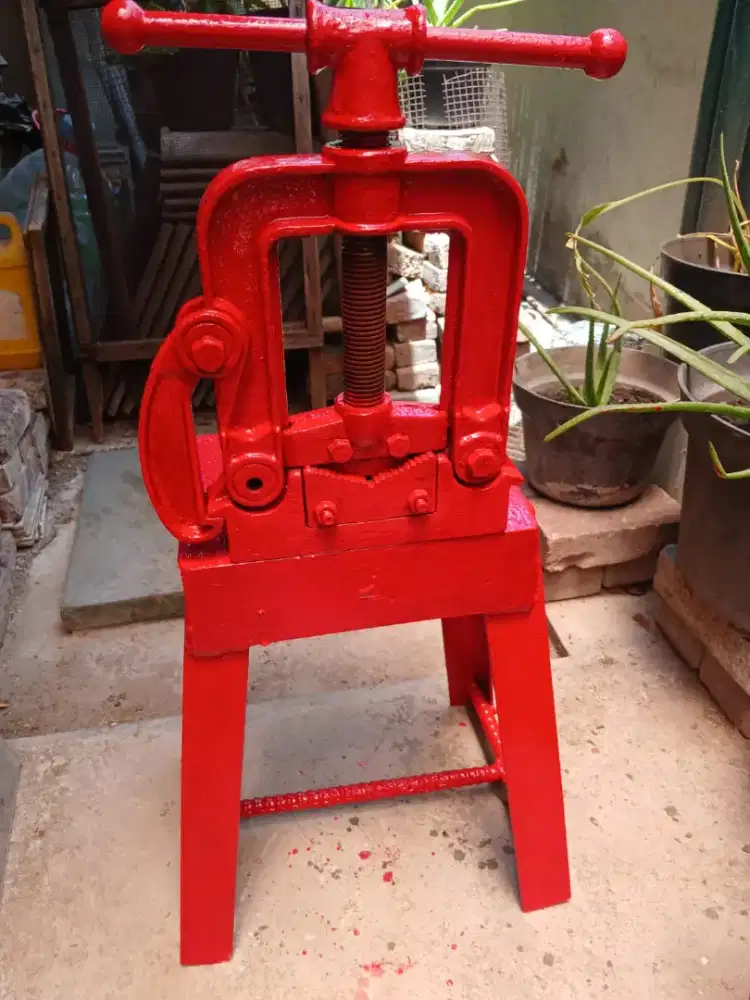 Catok pipa untuk senei, ukuran : 1/2 s/d 2, made in china