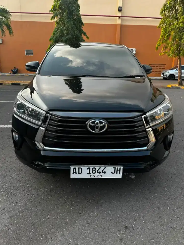 Kijang innova 2.4 v diesel AT matic