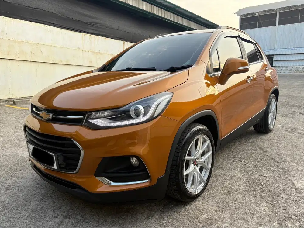 TDP 10 JUTA! Chevrolet TRAX LTZ Turbo ( Sunroof ) AT 2017