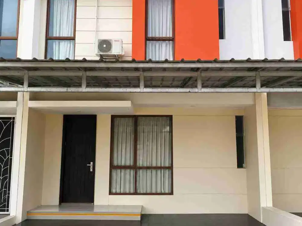 Dijual Cepat Murah Rumah Di Cluster Graha Raya Bintaro Dekat Transmart, Jarang Ada!