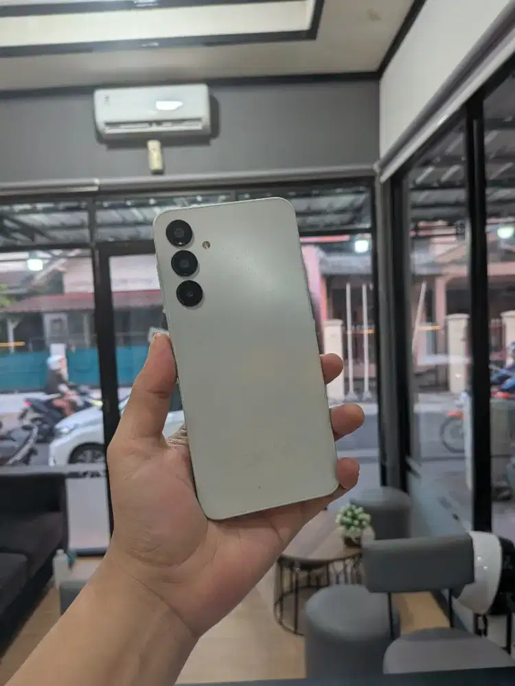 Samsung A16 8/256GB Sein Resmi Fullset