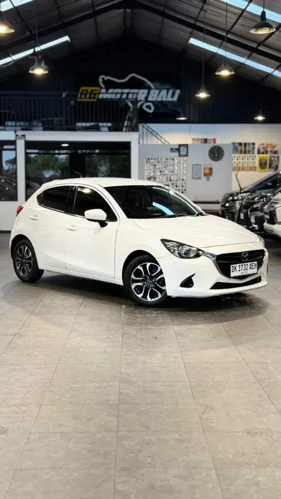 Mazda 2 Skyactive 2015 PMK Dp 30jt