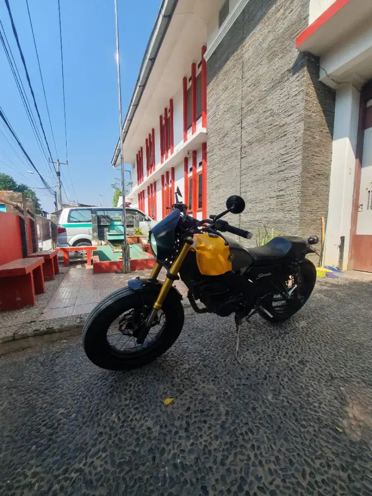 Yamaha Xabre 150 CC Custom