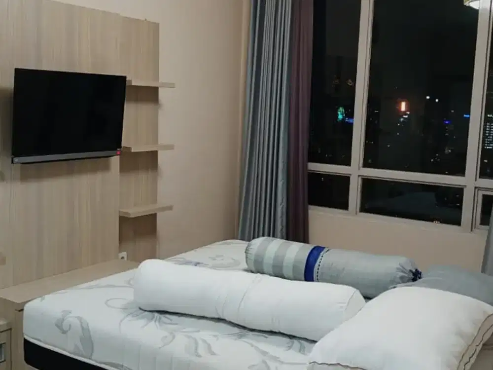 Disewakan Cepat Apartemen Denpasar Residence Location In South Jakarta - 2 Br Fully Furnished