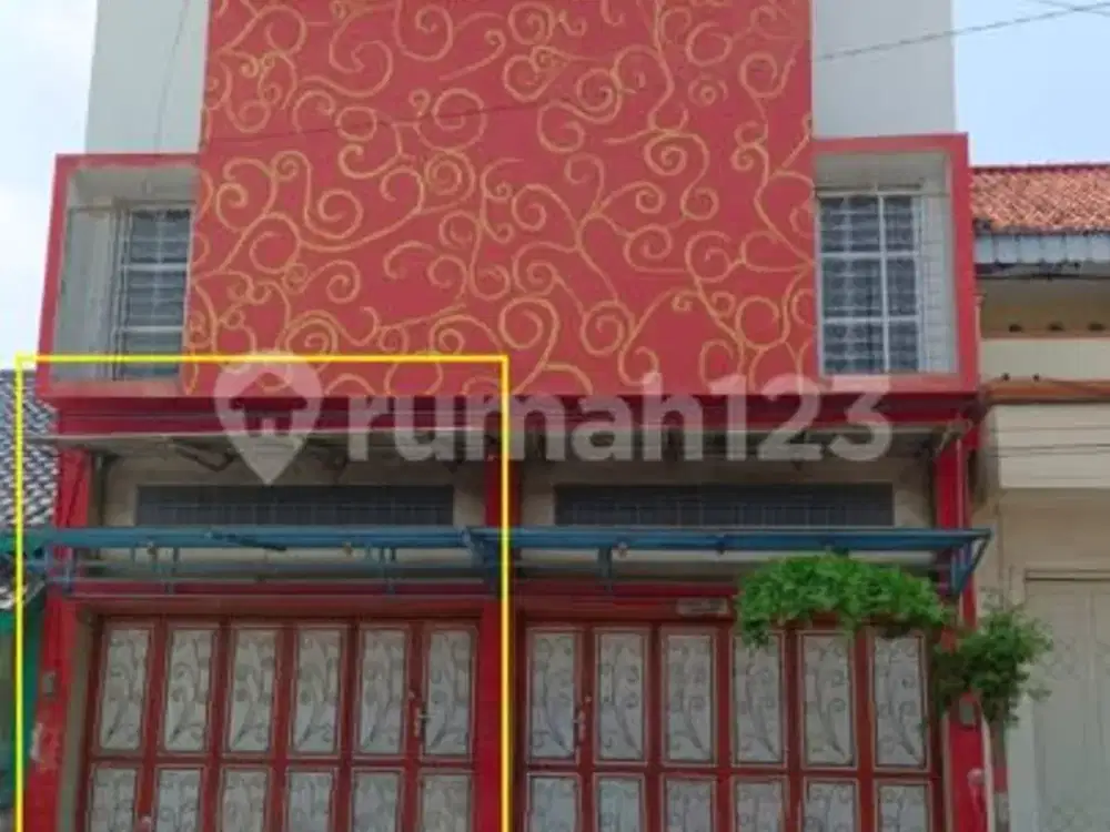 Ruko 3 Lantai Dekat Pasar Cocok Untuk Usaha