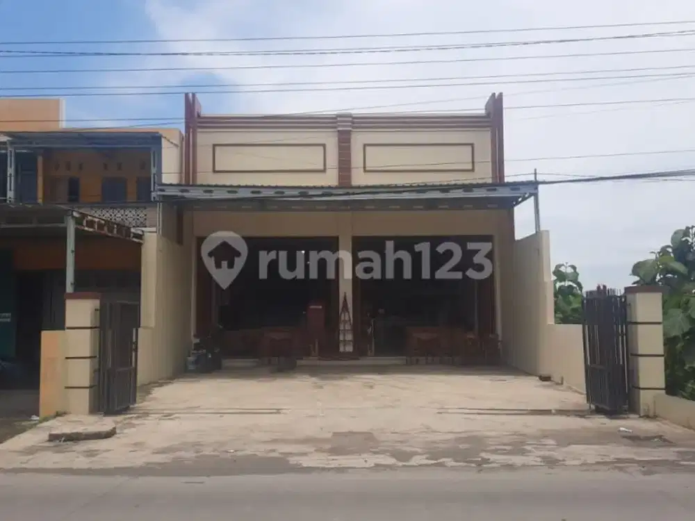 Ruko Siap Huni Cocok Untuk Usaha