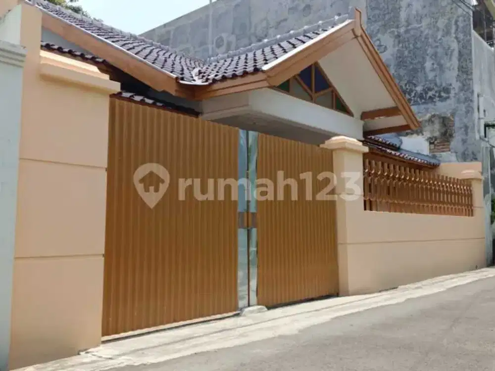 Rumah Siap Huni Dekat Sekolahan Pius