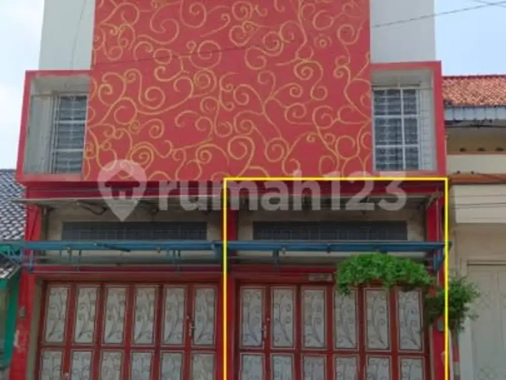 Ruko 3 Lantai Siap Huni Cocok Untuk Usaha