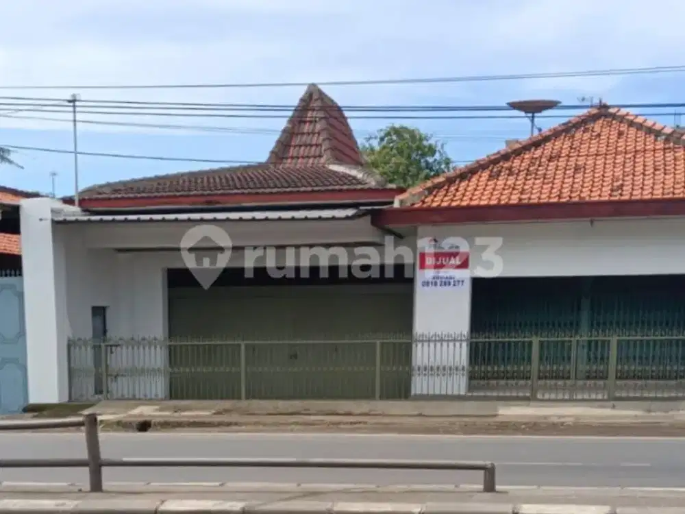 Rumah Daerah Tanjung Dekat Pasar
