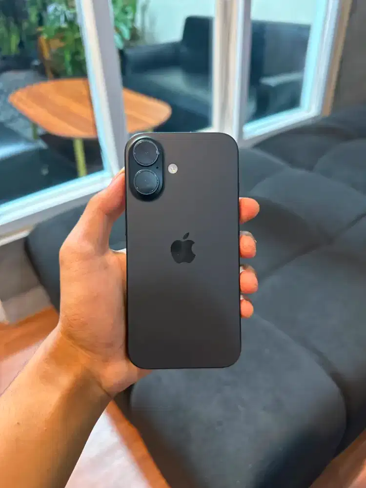 iPhone 16 basic 128gb iBox