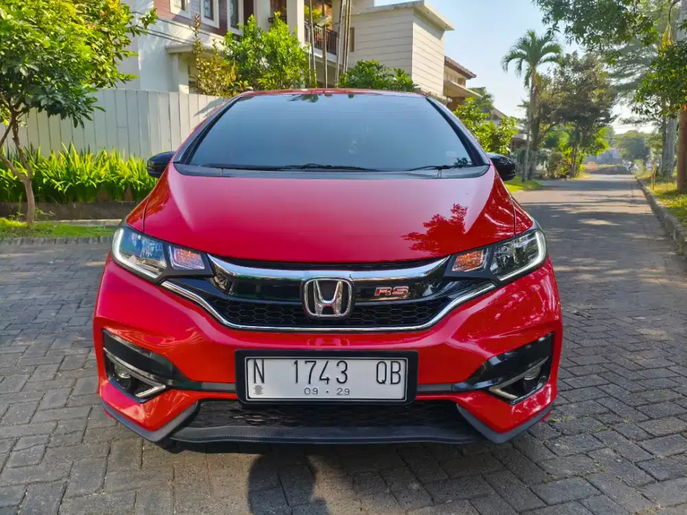 ANTIK km 16rb Jazz RS 2019 simpanan istimewa di malang