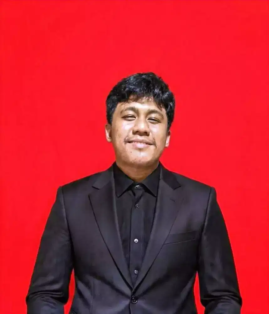 Saya mencari pekerjaan apapun dan berat saya siap