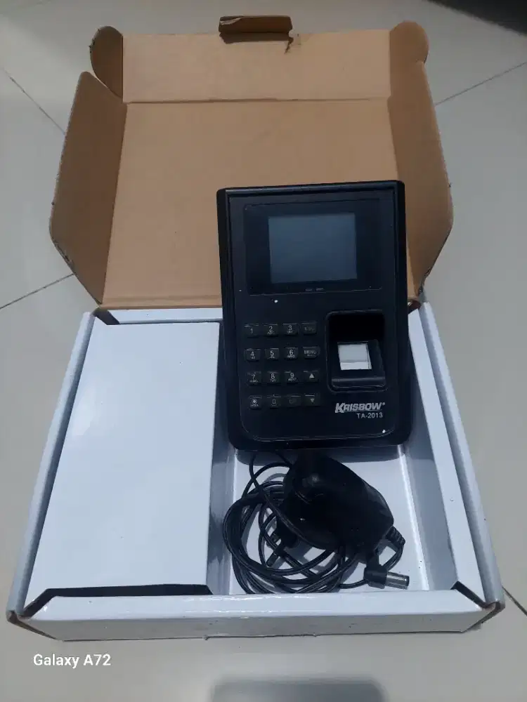 Fingerprint Absensi Krisbow TA-2013, bekas, lengkap dus dan adaptor.