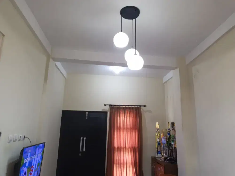 Dijual Rumah pribadi beserta isinya depan AAU