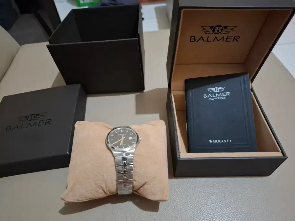 Jam tangan wanita analog BALMER 2717 kaca sapphire stainless steel