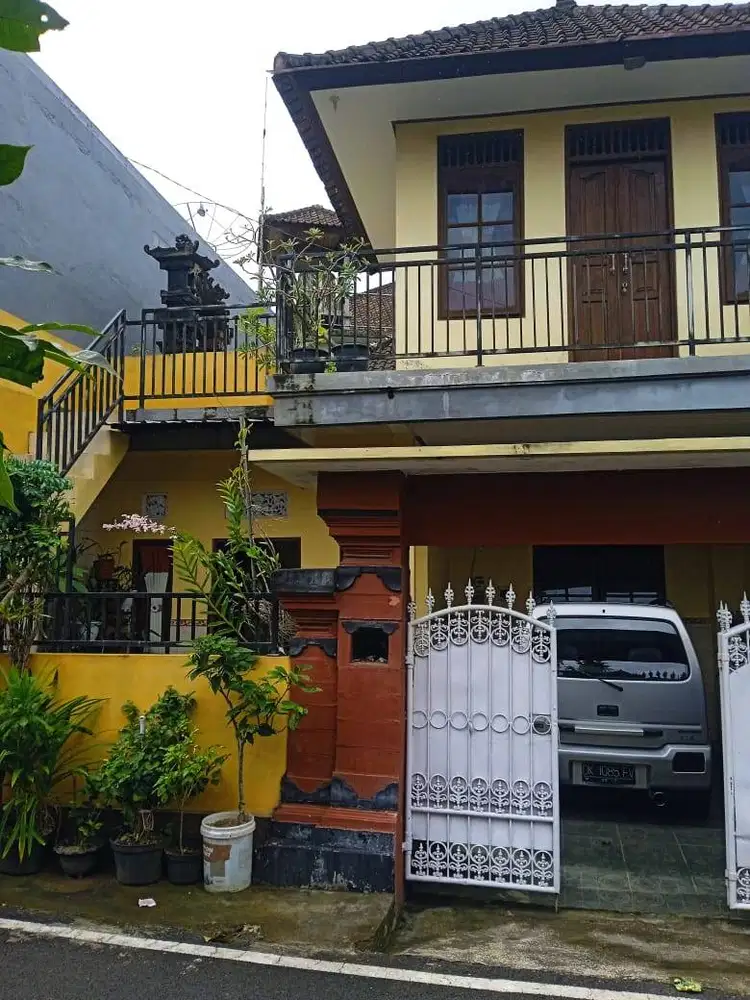 Dijual rumah lantai 2 siap huni