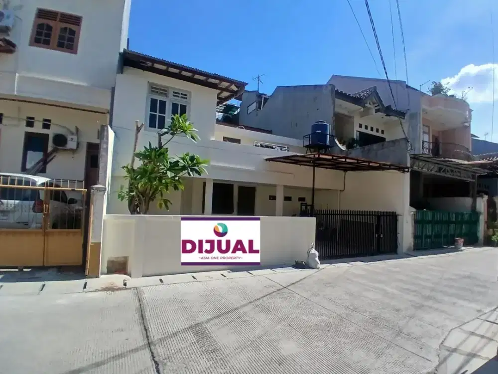 DIJUAL RUMAH KOKOH SEMI FURNISHED DI KELAPA GADING JAKARTA UTARA