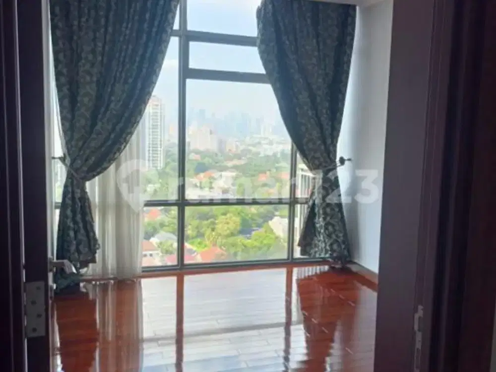 Dijual 3 Bedroom Essence Darmawangsa Apartment