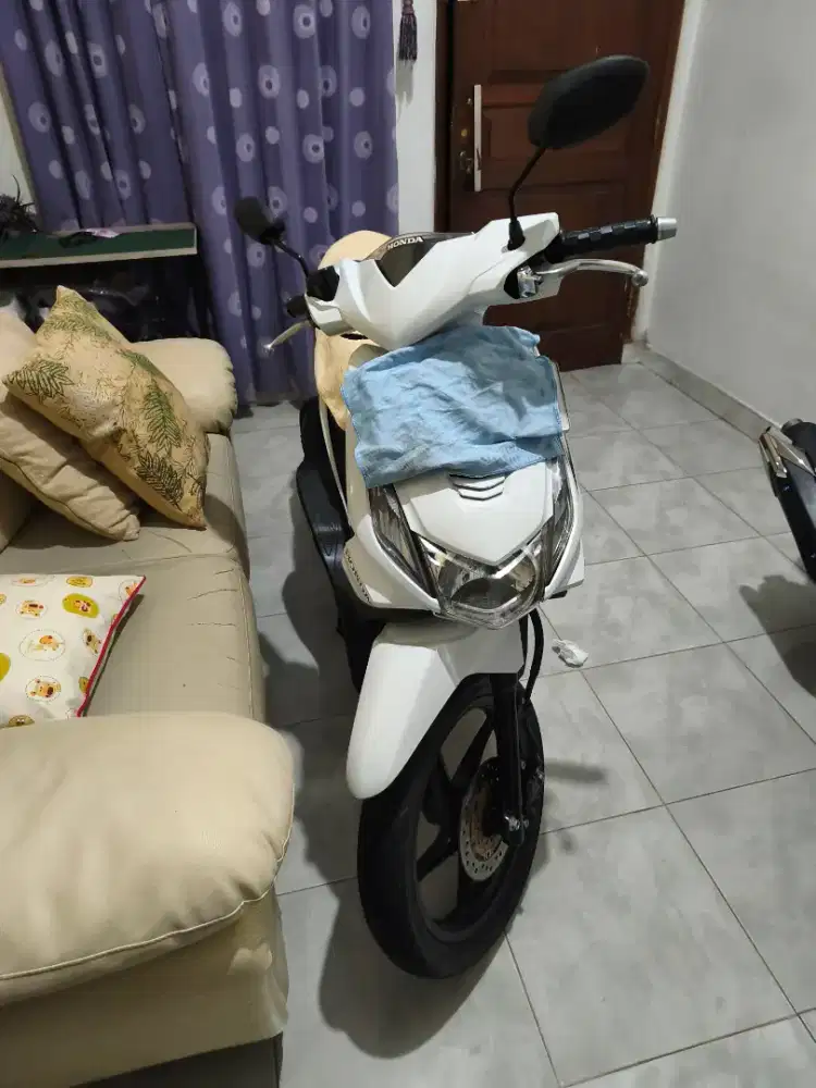 Jual honda beat tahun 2010