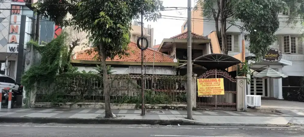 Jual rumah tua hitung tanah raya Ra kartini 125 Surabaya