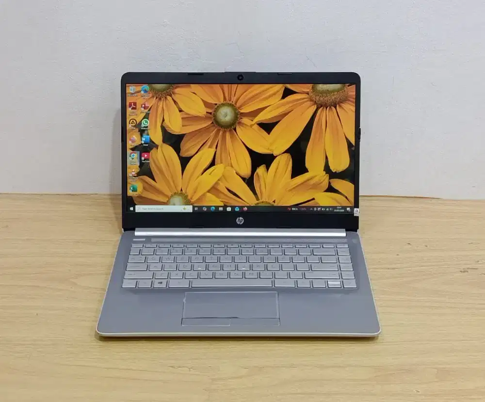 Laptop HP 14s-dk0xxx Prosesor AMD A9 9425 Radeon R5 RAM 4GB SSD 256GB