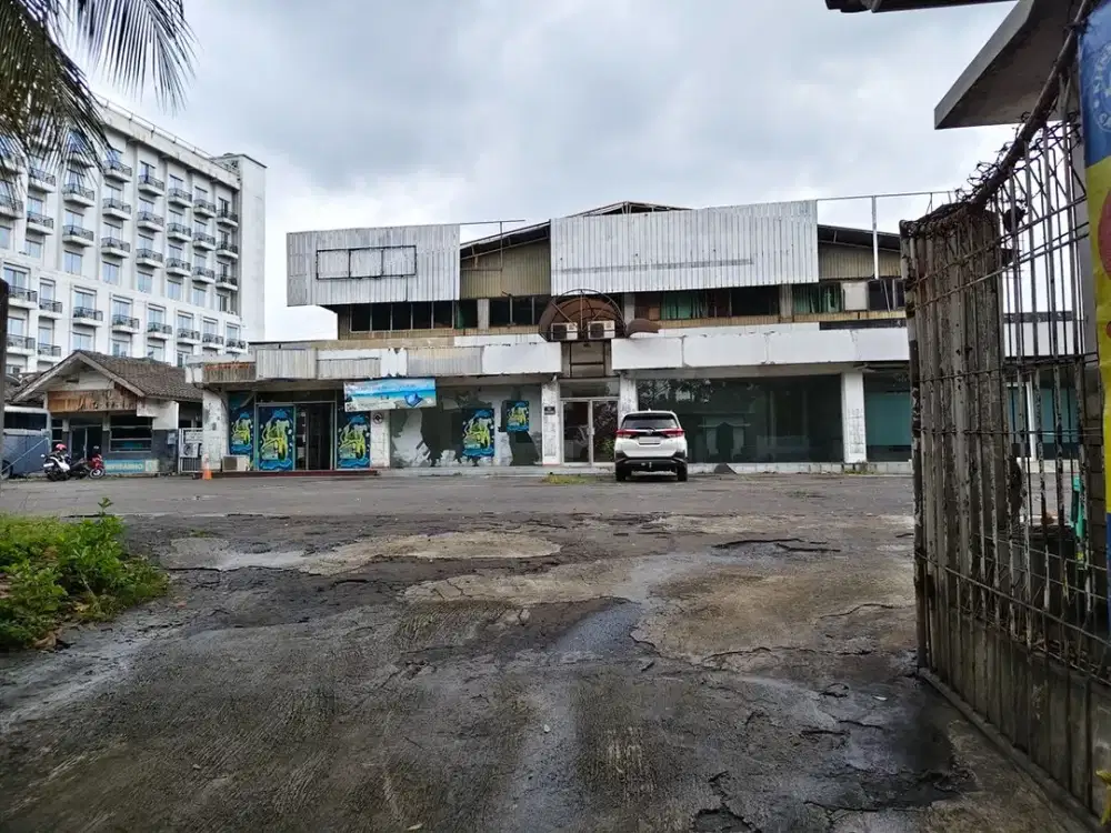 Tanah Jl Pramuka Jakpus: LT 5000 m2, Strategis Jalan Raya, Cocok Kantor