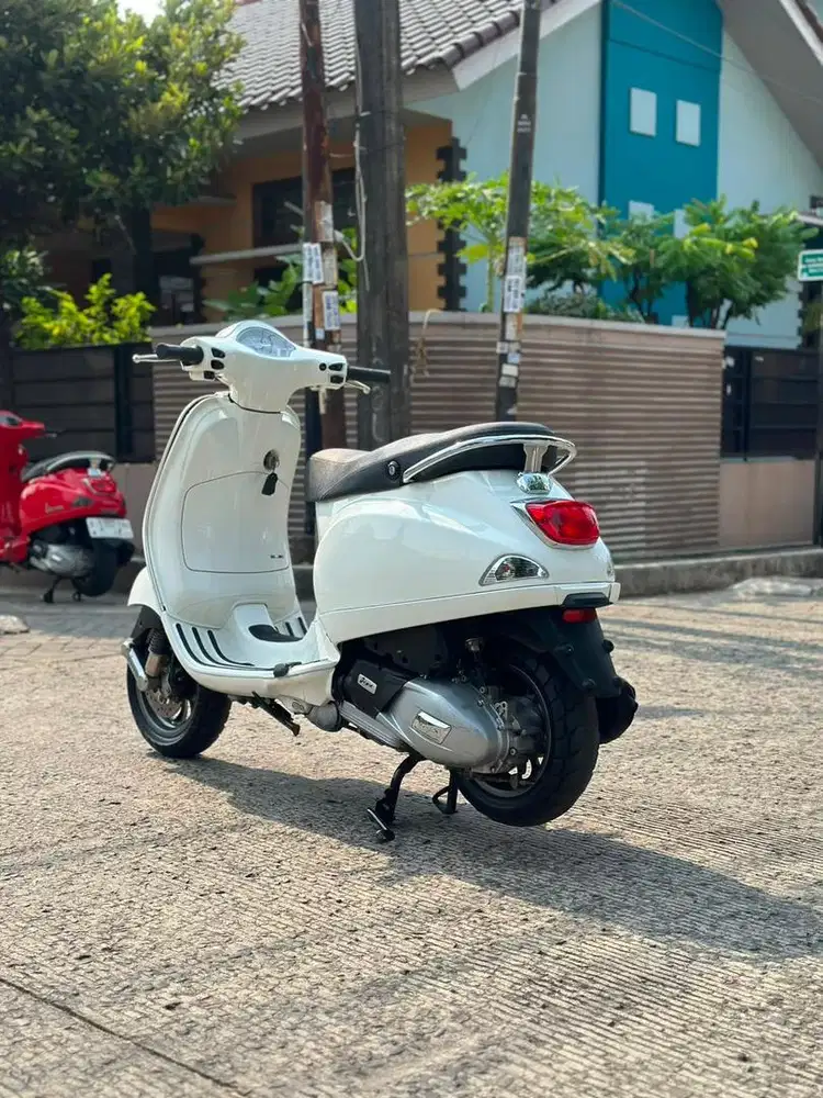 VESPA LX 125 IGET FL 2025 TERMURAH
