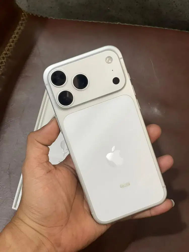 iPhone 17 Promax 512Gb iBox!