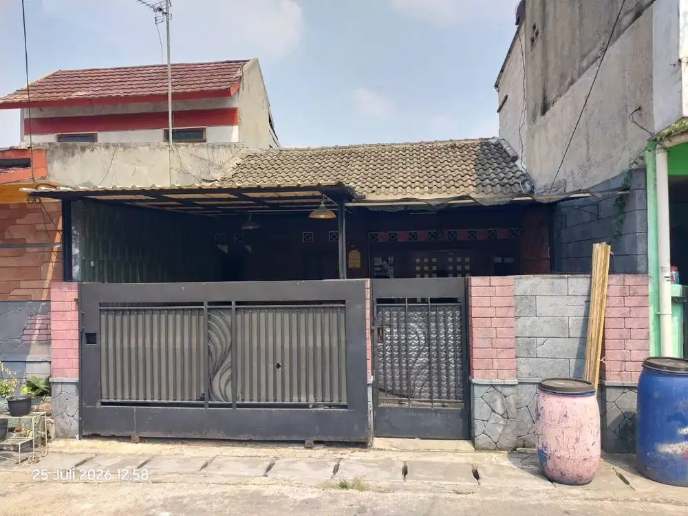 Rumah disewakan di Bumi Sawangan Indah II (BSI 2)