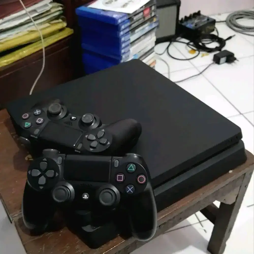 Ps4 slim h33333n mulus
