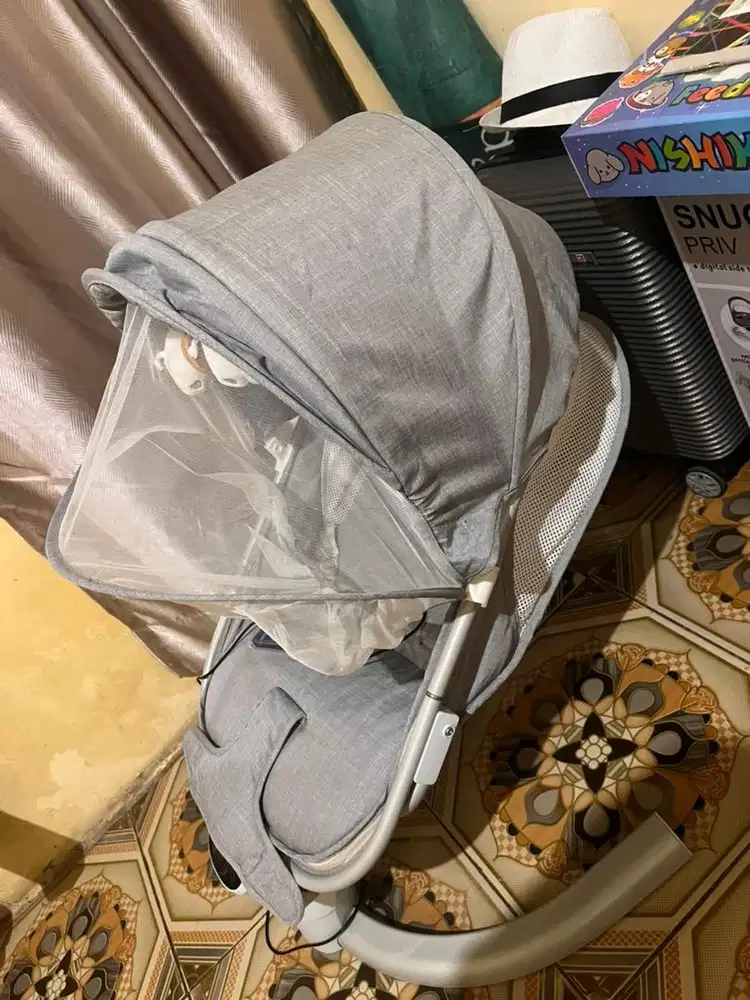 Preloved snuggli priv