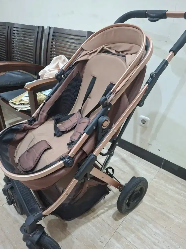 Dijual stroller masih bagus