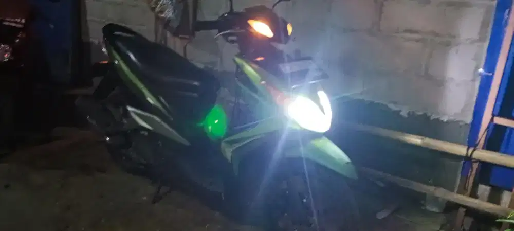 Di ual motor Xeon karbu