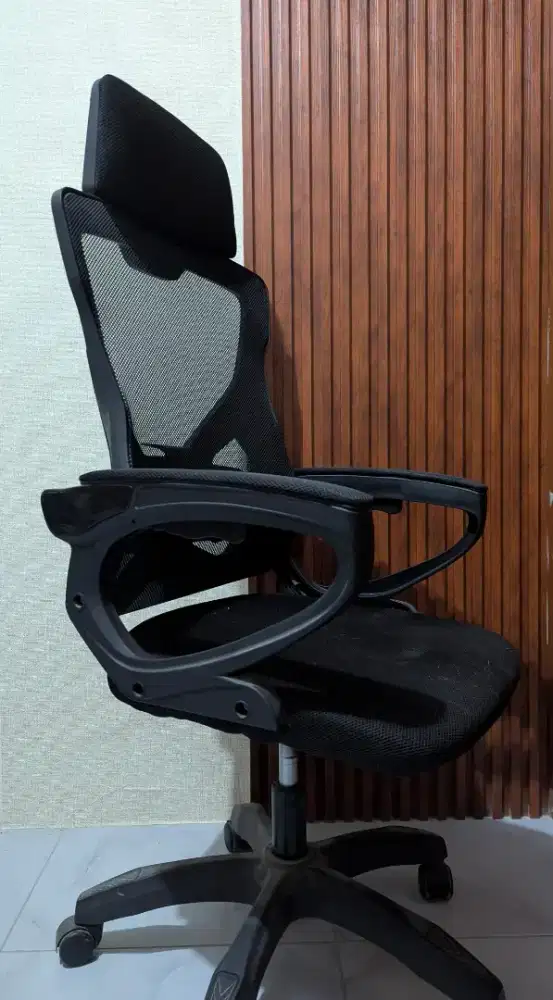 Kursi gaming / kursi office