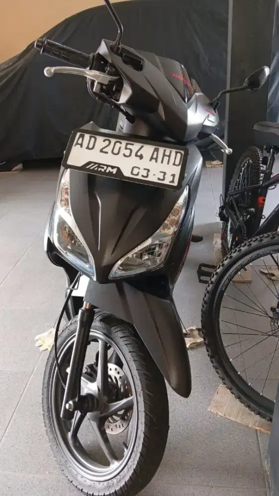 Vario 110 esp hitam dop