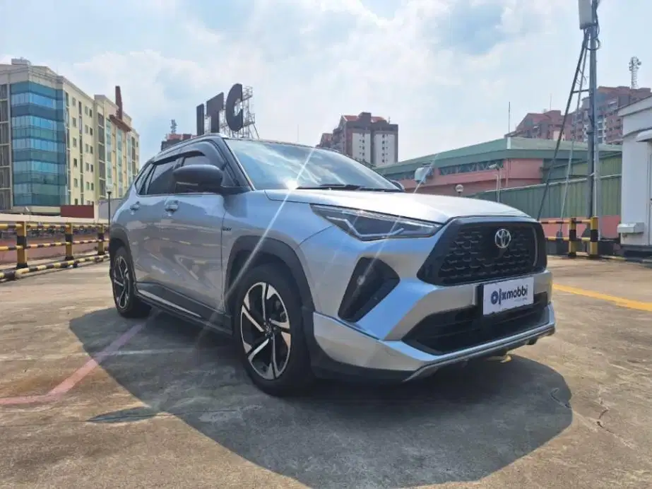 Toyota Yaris Cross AT 2023 5YA